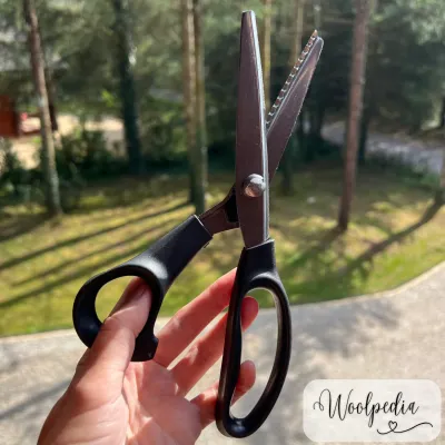 Stainless Steel Zigzag Scissors / Fabric Scissors 23.5cm