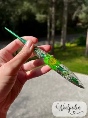 Resin Flower Handmade Crochet Hook 4mm G/6