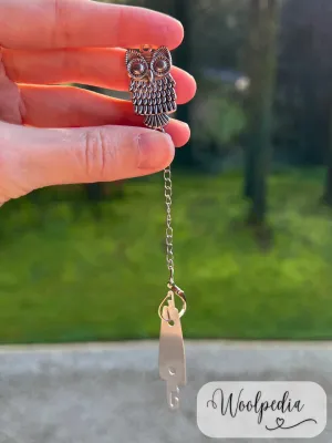 Owl Needle Minder &amp; Threader (2-in-1 Design) for Embroidery / Cross Stitch