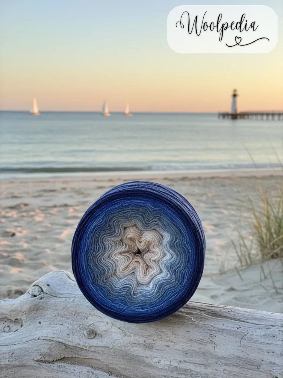 Woolpedia Colors Hampton Roads gradient yarncake (modal)