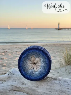 Woolpedia Colors Hampton Roads gradient yarncake (modal)