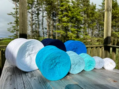 Woolpedia Colors Blocks Shades of Blue 5000m color blocking yarncake kit (modal)
