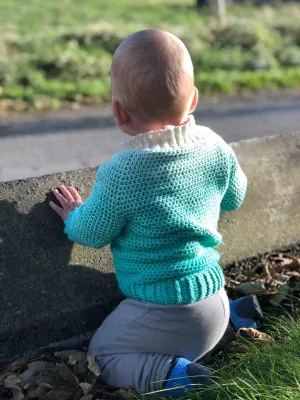 Raglan sweater FLUFF crochet pattern video &amp; PDF - Woolpedia (all sizes)