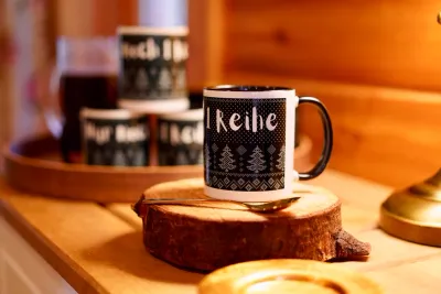 Woolpedia mug - River Valley - Nur noch eine Reihe