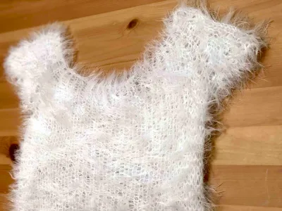 Raglan elements - knitting pattern Woolpedia