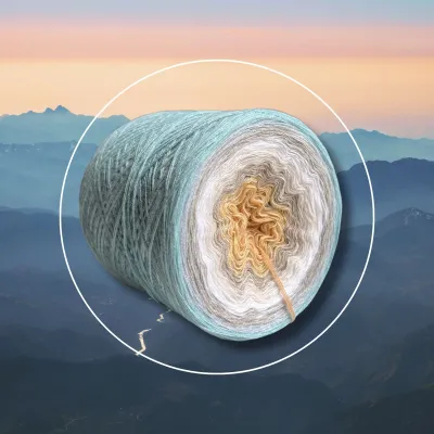 Woolpedia Colors Himalaya gradient yarncake (modal)