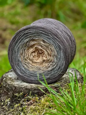 Woolpedia Colors Hörnchen gradient yarncake (modal)