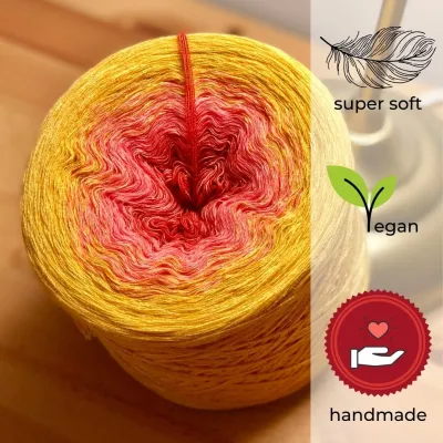 Woolpedia Colors Golden Sun gradient yarncake (modal)