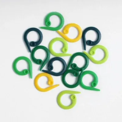 30 KnitProsplit ring stitch markers / holders