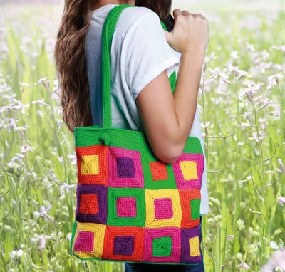 Gründl Granny Square bag - video &amp; PDF crochet tutorial