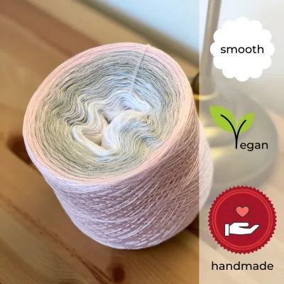 Woolpedia Colors Angel organic gradient yarncake (pure cotton)