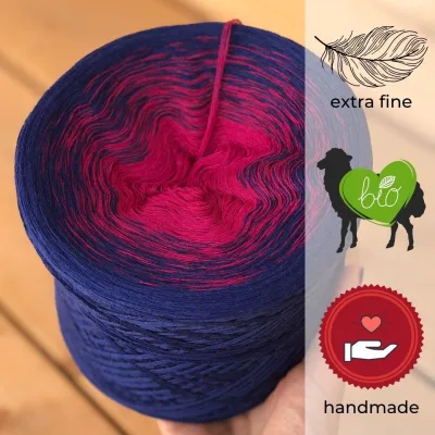 Woolpedia Colors Achat organic gradient yarncake (Merino extra fine) Woolpedia Colors Achat organic gradient yarncake (Merino extra fine)