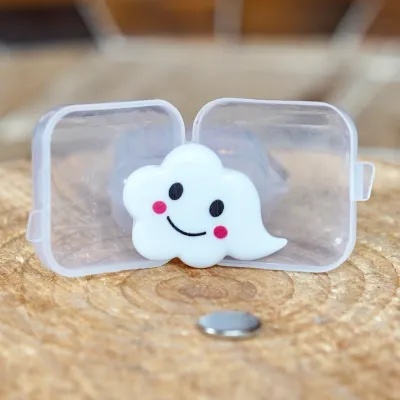 Cute Cloud Cover Minder for Diamond Painting with Magnet