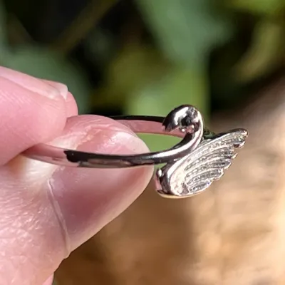 Tension Ring for Crochet and Knitting: Adorable Design 1.85-2.4cm