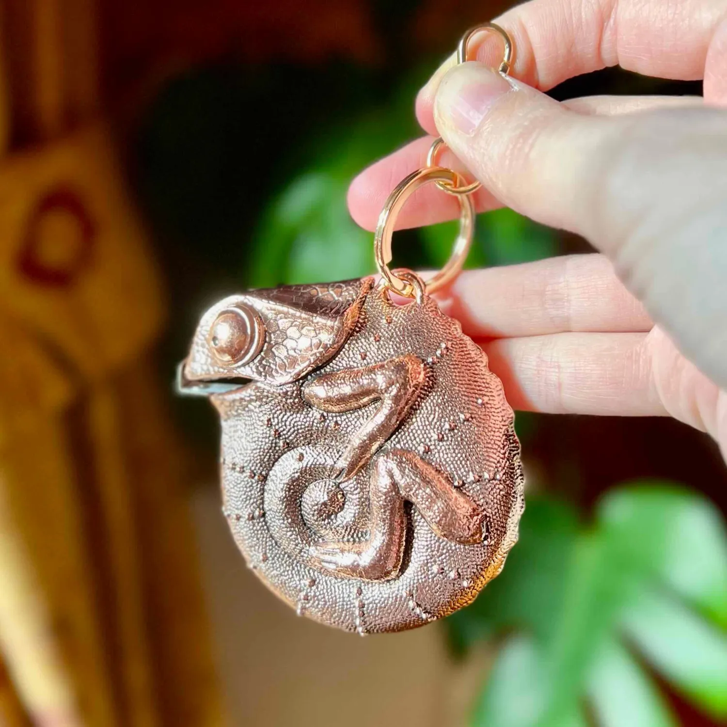 Chameleon Measuring Tape - Dark Academia / Vintage / Retro Inspired