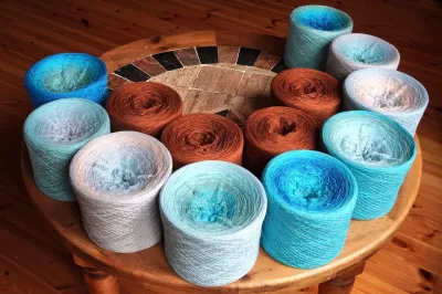 Woolpedia Colors Sound of the Ocean - Nadelspiel der Tiefsee - full yarn set - (modal) - 26100m