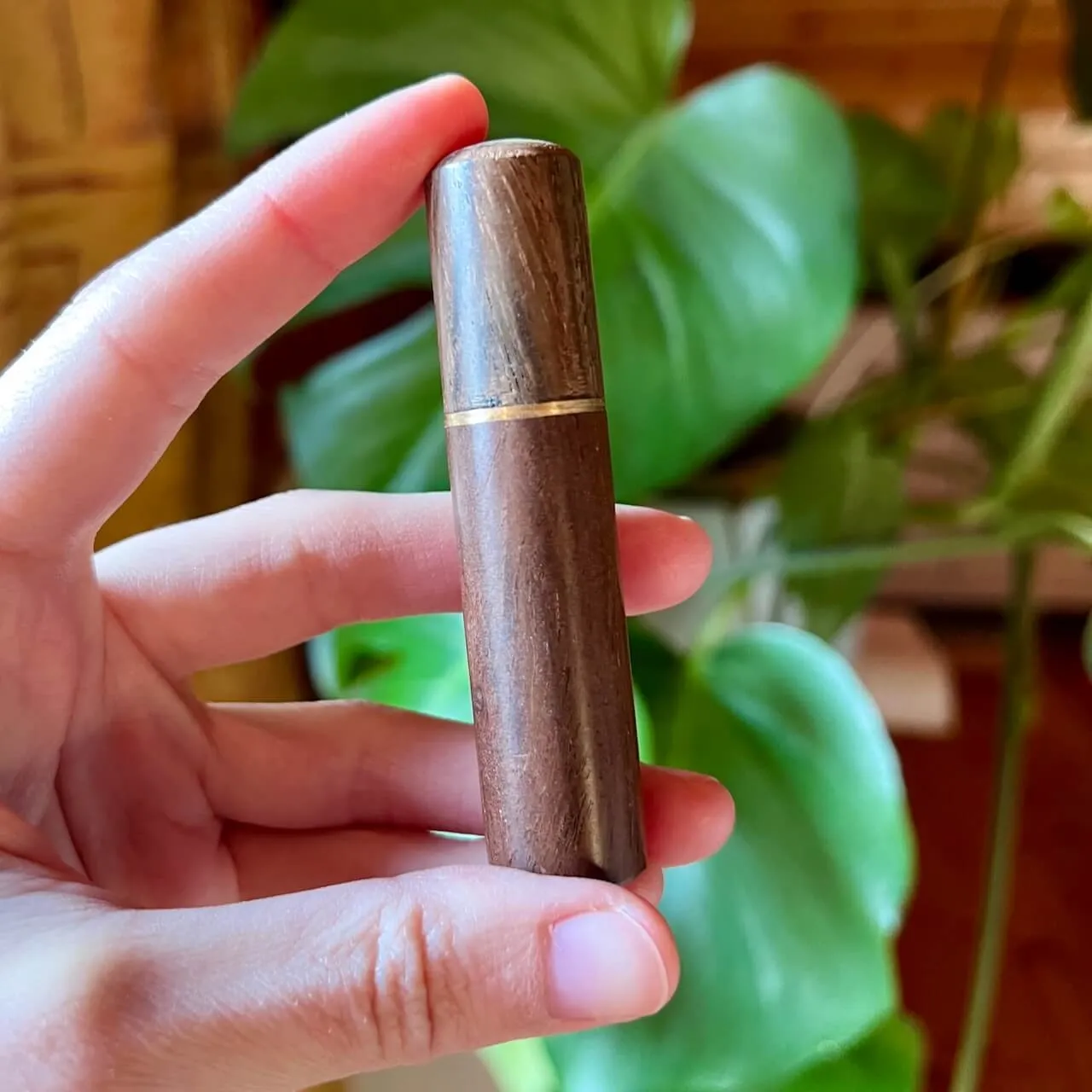 12 Embroidery Needles in Wooden Case - Vintage Look