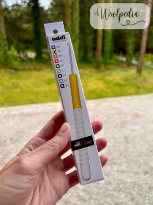 Addi Colour Aluminum Crochet Hook - Durable Plastic Handle