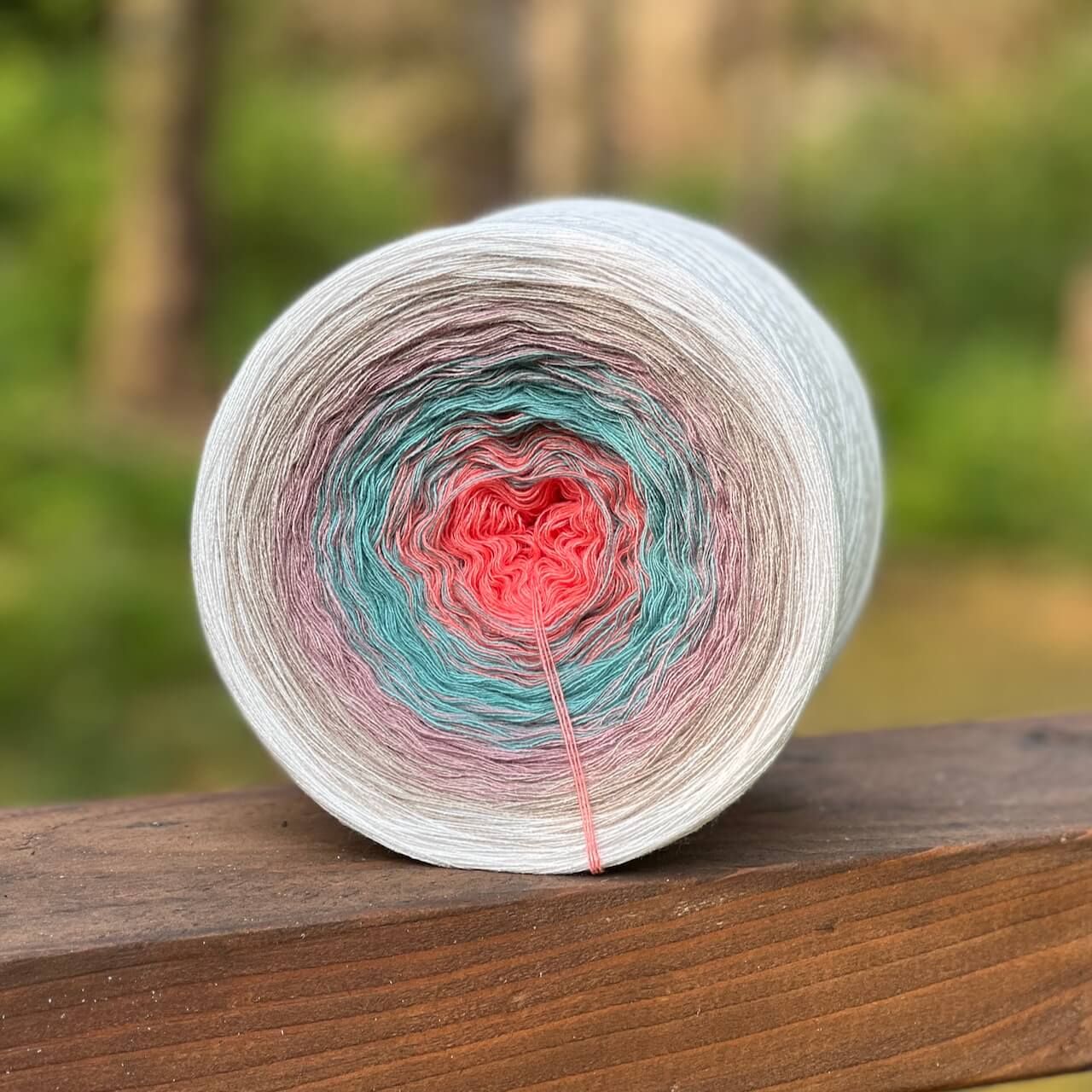 Woolpedia Colors Farbharmonie gradient yarncake (modal)