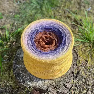 Woolpedia Colors Stiefmütterchen gradient yarncake (modal)