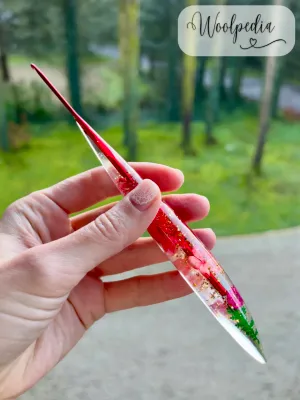 Resin Flower Handmade Glitter Crochet Hook 2mm B/1 red ergonomic