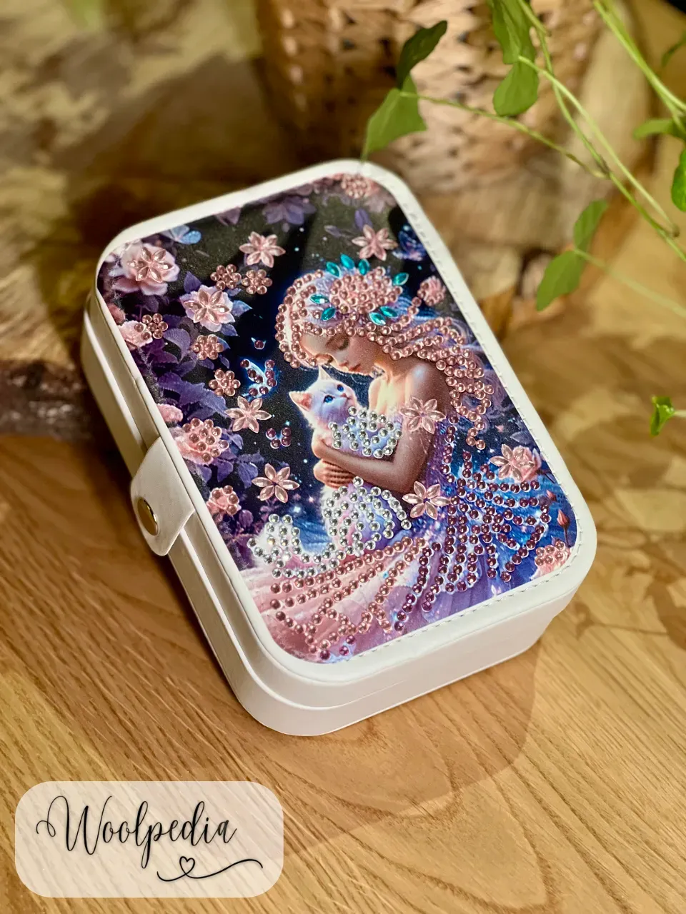 "Sparkling Roses Fairy with Kitten" Diamond Painting Jewelry Box Set