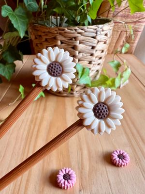 2x Boho Sunflower knitting needle tip protectors / stitch stoppers