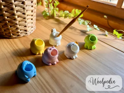 Cute Desk Friend for holding your needles &amp; accessories