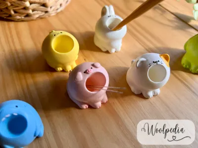 Cute Desk Friend for holding your needles &amp; accessories