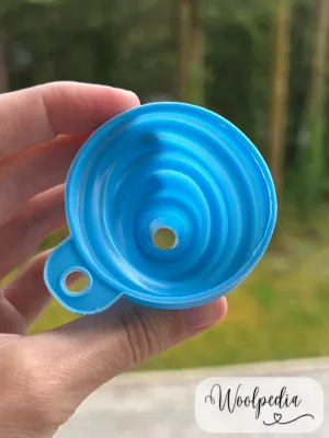 Foldable Silicone Funnel for Diamond Painting