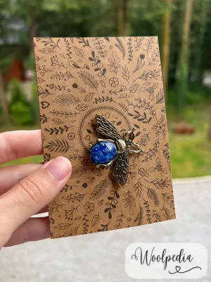 Magnetic Needle Minder glitter scarab - Vintage Look / Dark Academia