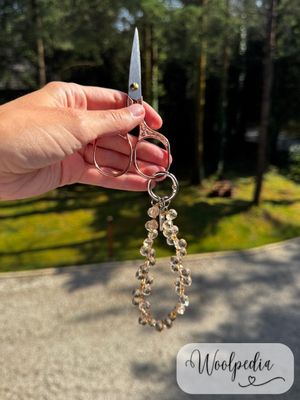 ✂️ Scissor Charm – Find Joy in the Journey