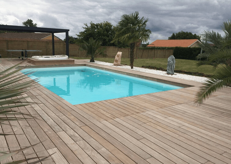 Kit Piscine Bois Hors Sol Rectangulaire REINE Avec Plage Immergée + Escaliers 820x420x145 cm