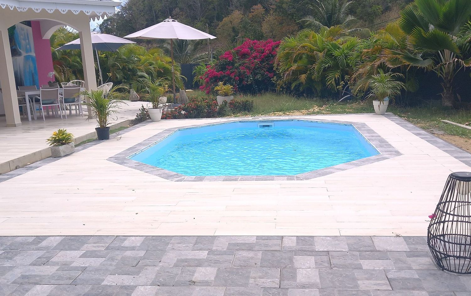 Piscine Bois D'ARGENT Allongée avec escalier 610X400x130 cm