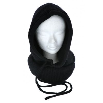 Gebreid hood black