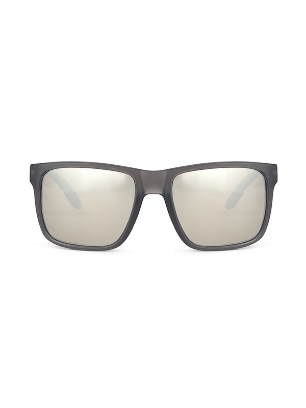 Fortis Bays - Brown Lens with Blue XBlok: Bright sunlight.