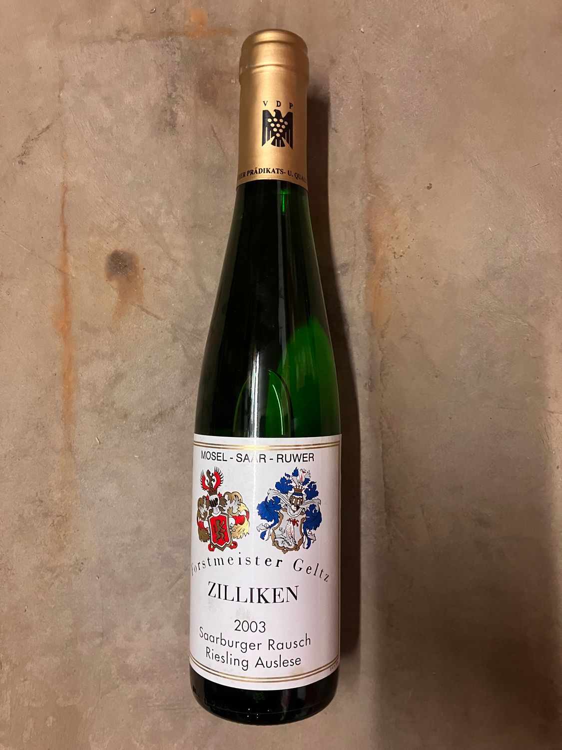 Riesling-Auslese-Goldkapsel-# 4-2003 0,375 l Saarburger Rausch-Zilliken (Mosel) Riesling-Auslese-Goldkapsel-# 4-2003 0,375 l Saarburger Rausch-Zilliken (Mosel)