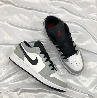 Nike Jordan 1’s