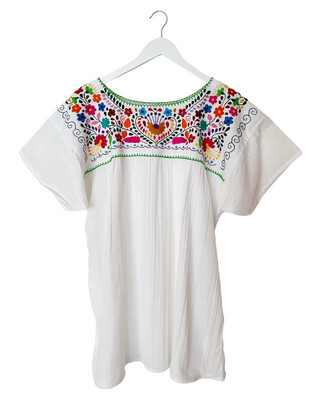 Mexikanische Bluse XL Dame mit handgemachte Stickerei