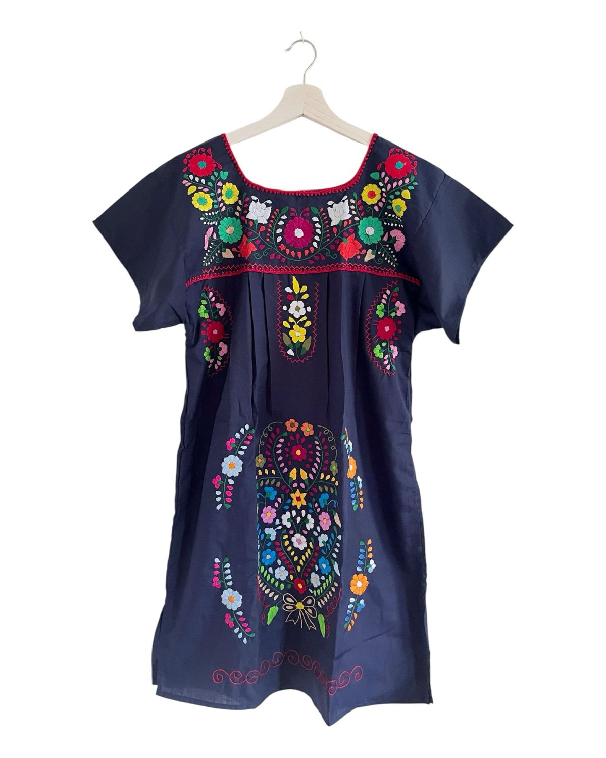 Mexikanisches Sommerkleid mit Blumen , Boho Tunika S