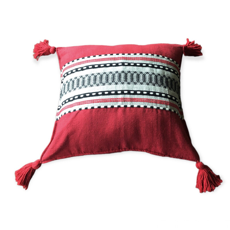 Mexikanischer Kissenbezug rot Oaxaca 45x45 aus Baumwolle Mexikanischer Kissenbezug rot Oaxaca 45x45 aus Baumwolle
