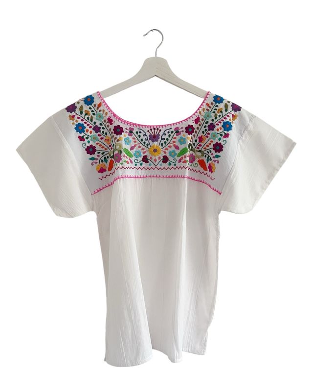 Mexikanische Bluse Puebla, Boho Sommerbluse, S Mexikanische Sommer Bluse mit Stickerei, handgefertigte Boho Bluse, Geschenk für Frauen, Größe 36 Bluse, kürze Arm, weiße Blu