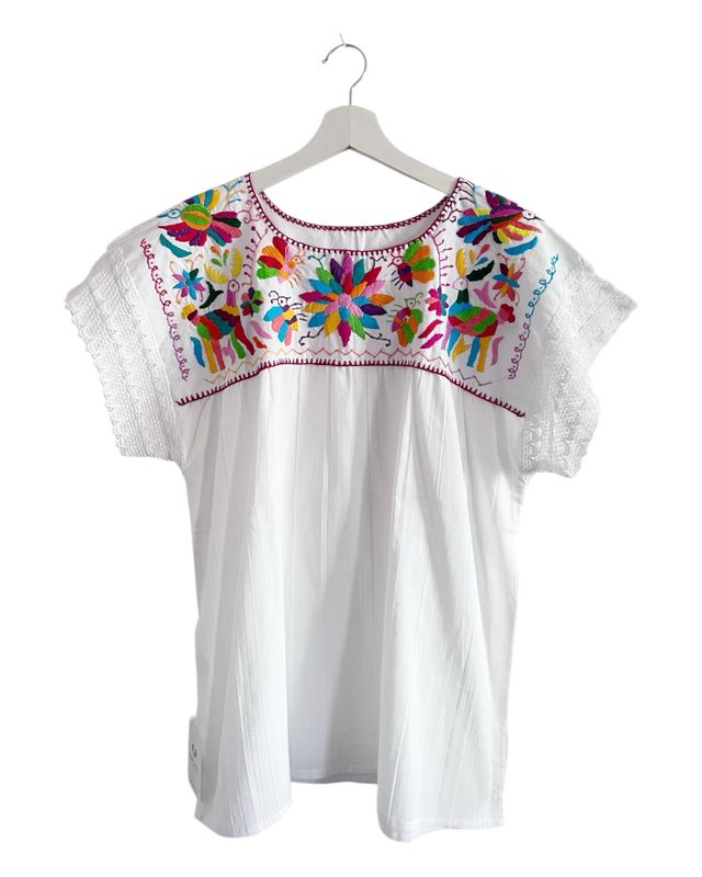 Mexikanische Bluse Puebla mit Stickerei, Sommerbluse L