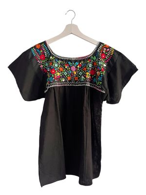 Mexikanische  Bluse Puebla mit Stickerei, S