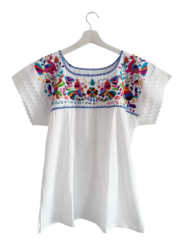 Mexikanische  Bluse Puebla mit Stickerei,  M