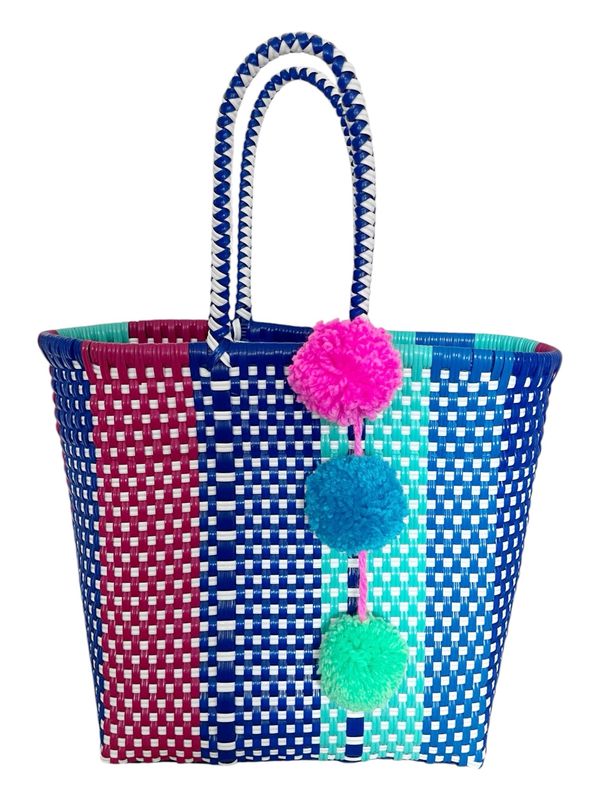 Kleine Tasche mit Pompoms, Korbtasche, Shopper Kleine Tasche mit Pompoms, Korbtasche, Shopper