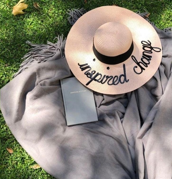 Adults, Teens &amp; Tweens Light Pink Regular Brim Sunhat