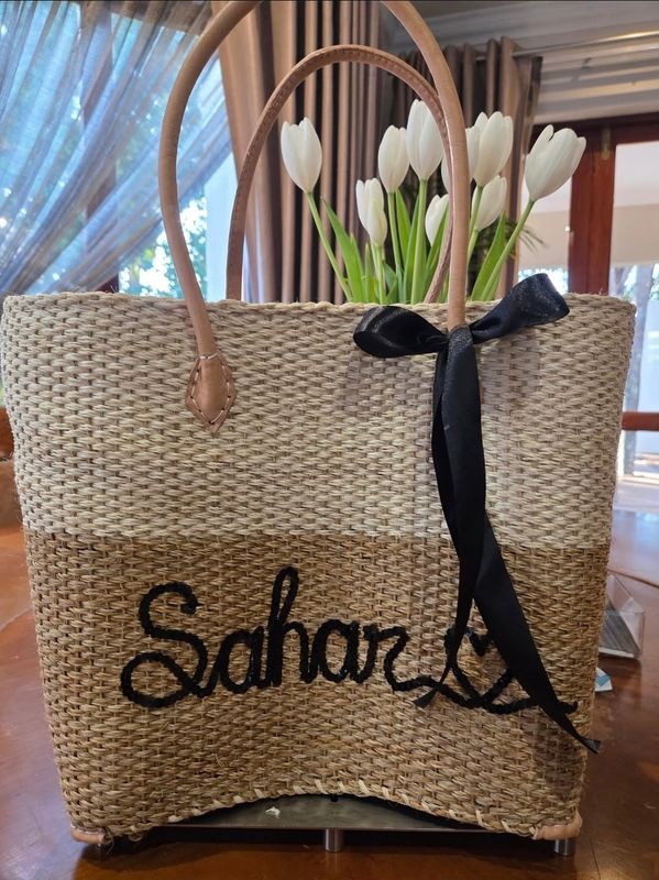 Tan and Cream 2-tone Hessian Beach / Picnic Basket - Large