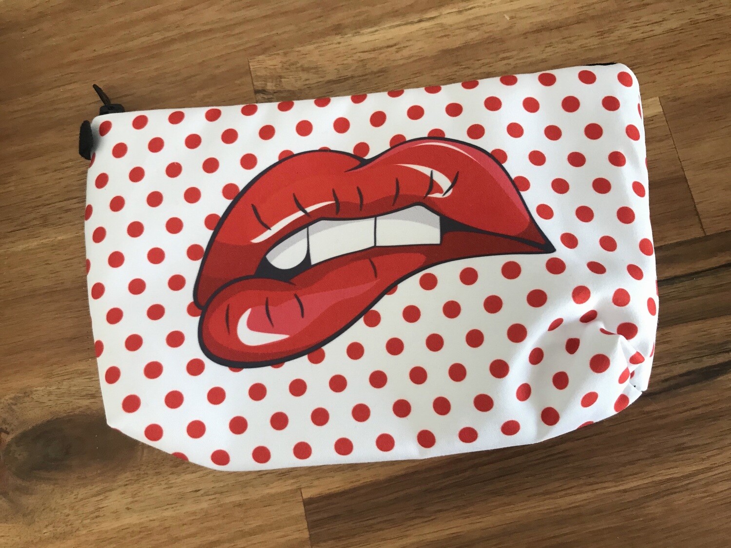Lips Make Up Bag