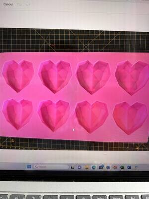 8 Cavity 3D Heart Silicone Mould